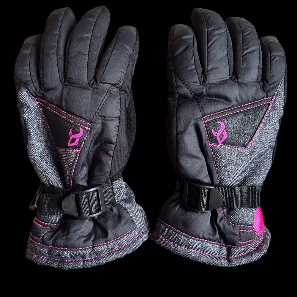 Demon Snow Gloves